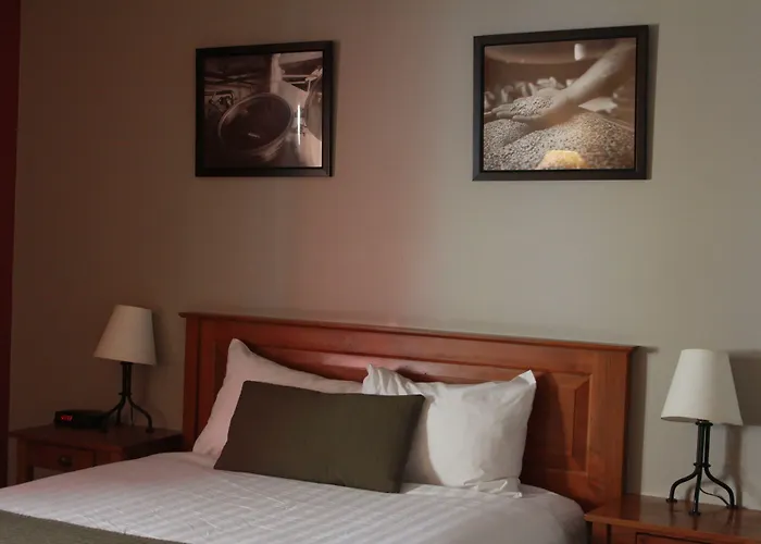 Howe Sound Inn & Brewing Company